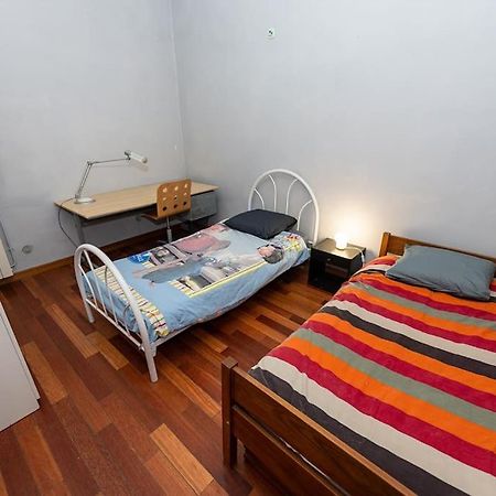 Anna-Maria : Grand Appartement 10 Personnes+Parking Prive -Actif+ Location- Марсель Экстерьер фото