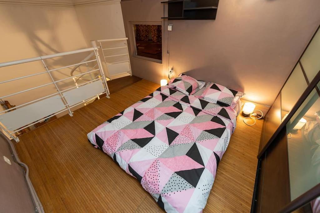 Anna-Maria : Grand Appartement 10 Personnes+Parking Prive -Actif+ Location- Марсель Экстерьер фото