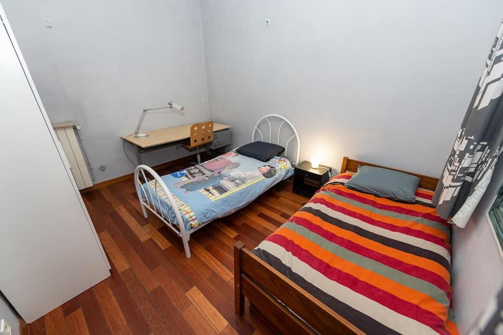 Anna-Maria : Grand Appartement 10 Personnes+Parking Prive -Actif+ Location- Марсель Экстерьер фото